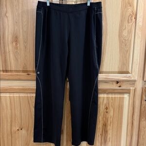 Athleta Women’s Black Sporty Athleisure Loungewear Gray Accent Activewear Pant